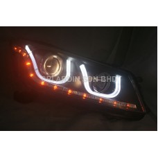 Honda Accord 08-13 Black Projector Headlamp w Bar